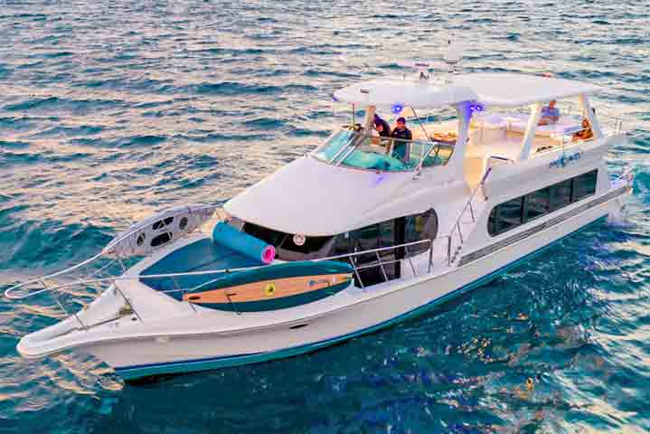 74' Private Yacht Charter