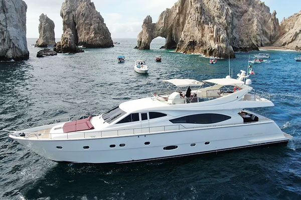 Luxury Yacht Charter Cabo