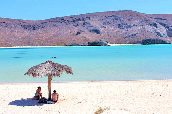 Visit Balandra Beach in La Paz 