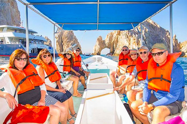 Tour Lands End in Cabo San Lucas onboard a Panga