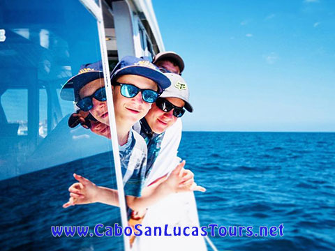 Private Romantic Cruise Cabo